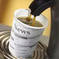 Pappbecher "To Go" 0,2 l Ø 8 cm · 9,2 cm "Newsprint" - Bild 2 thumbnail
